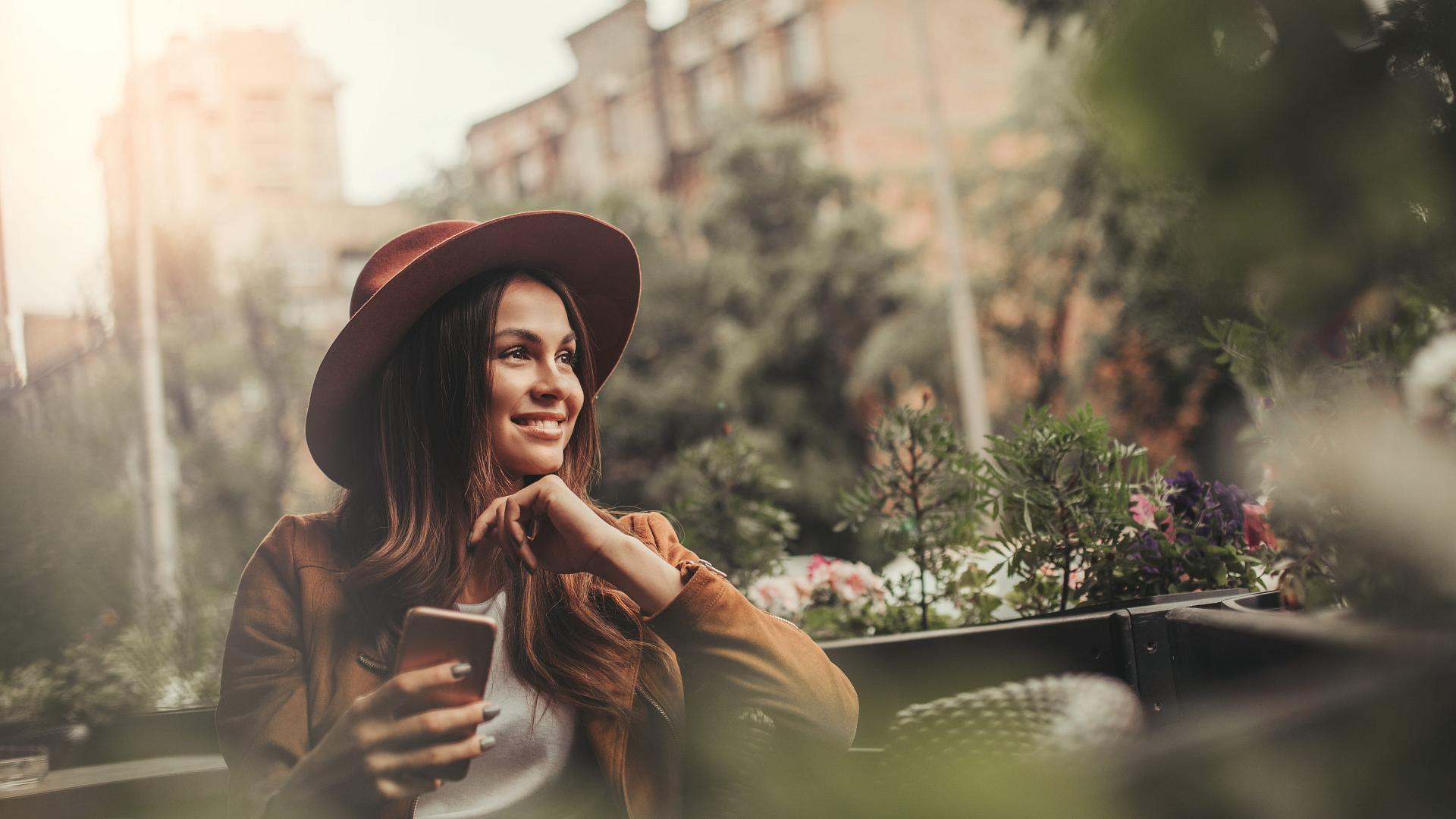 Cali invites you to live its essence in every experience
